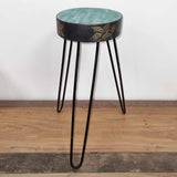 Soporte para plantas de madera Albasia - Detalle turquesa y dorado