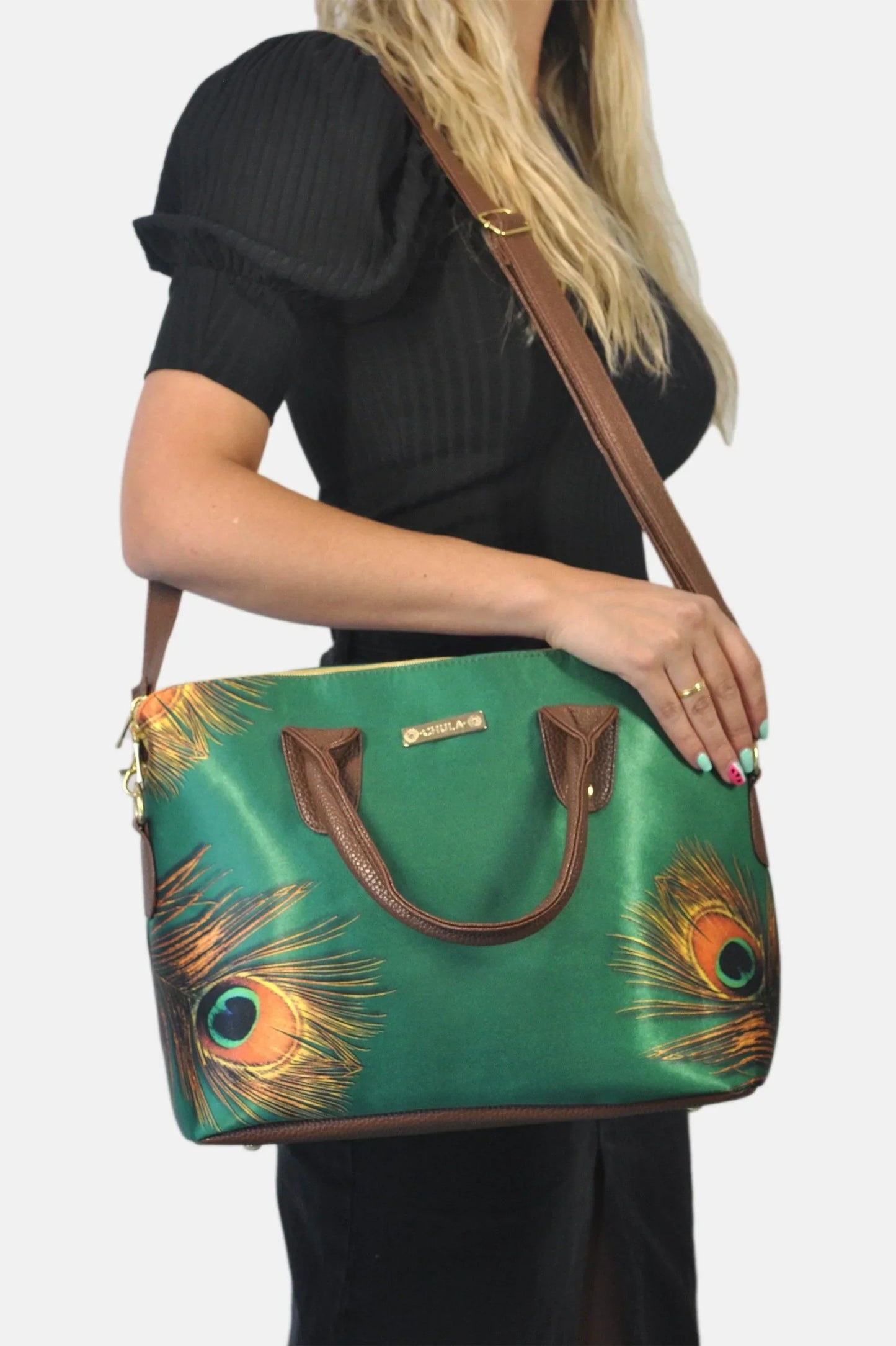 Bolso de mano y bandolera grande Lucia Pavo Real Verde | CHULA Tulum