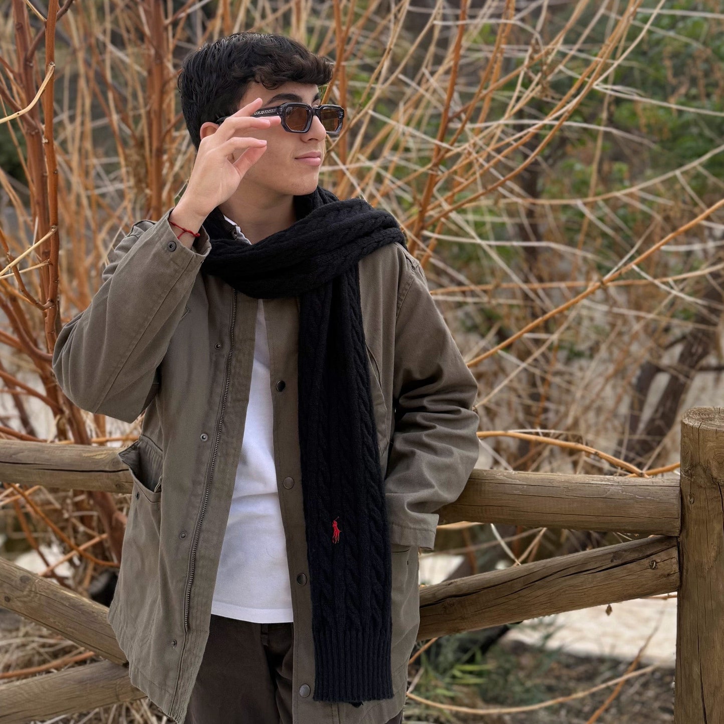 Carabassí · llamativas gafas de sol azules con lentes marrones