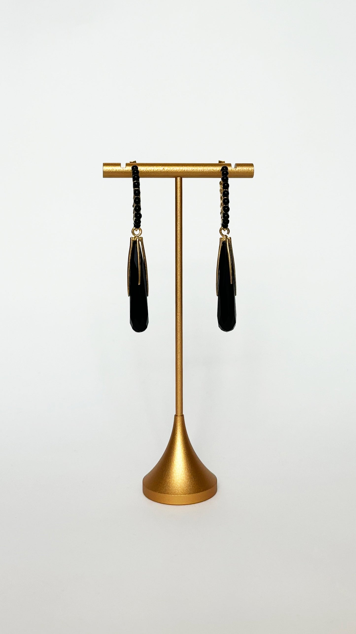 Mourning Earrings in Black