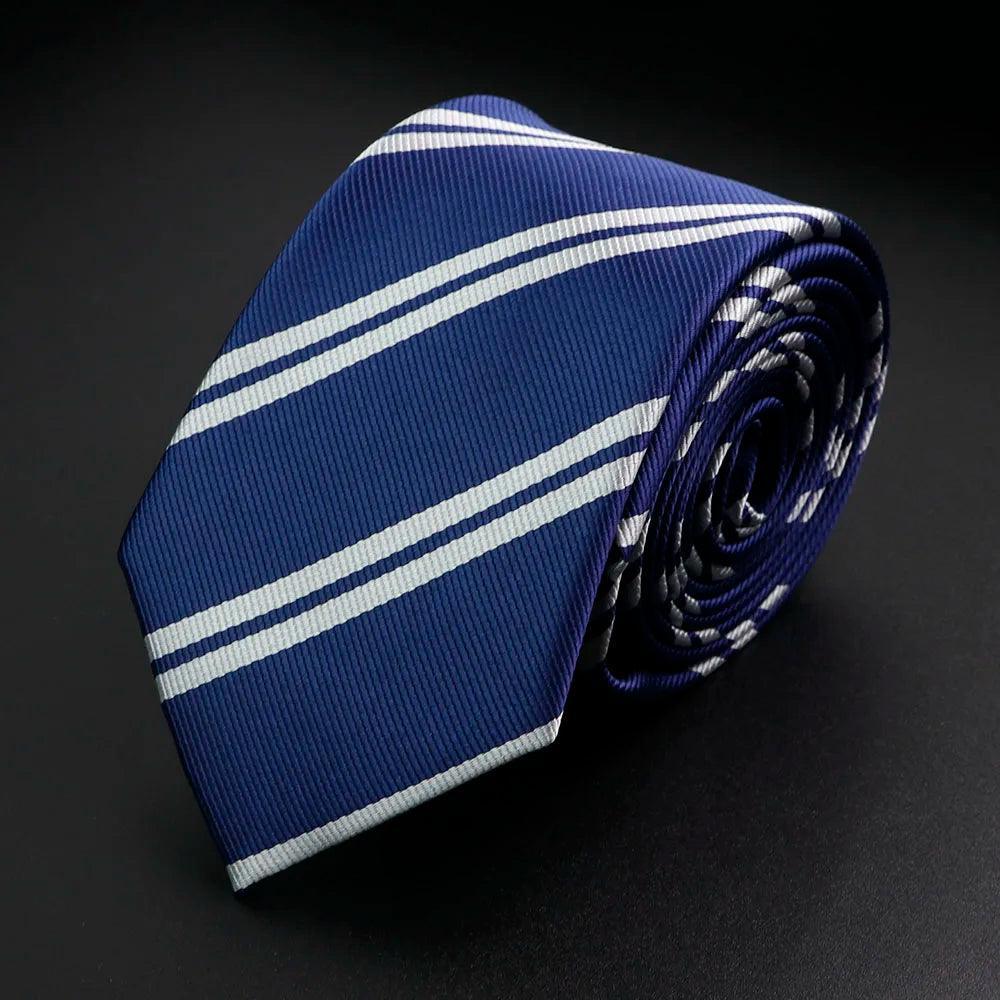 Londres · corbata azul con rayas blancas