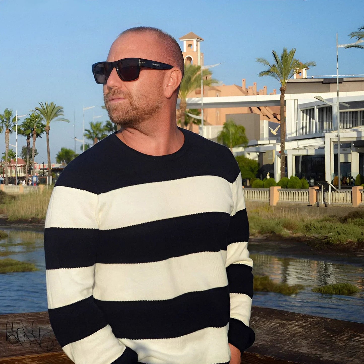 Mónsul · gafas de sol negras retro premium con lentes marrones