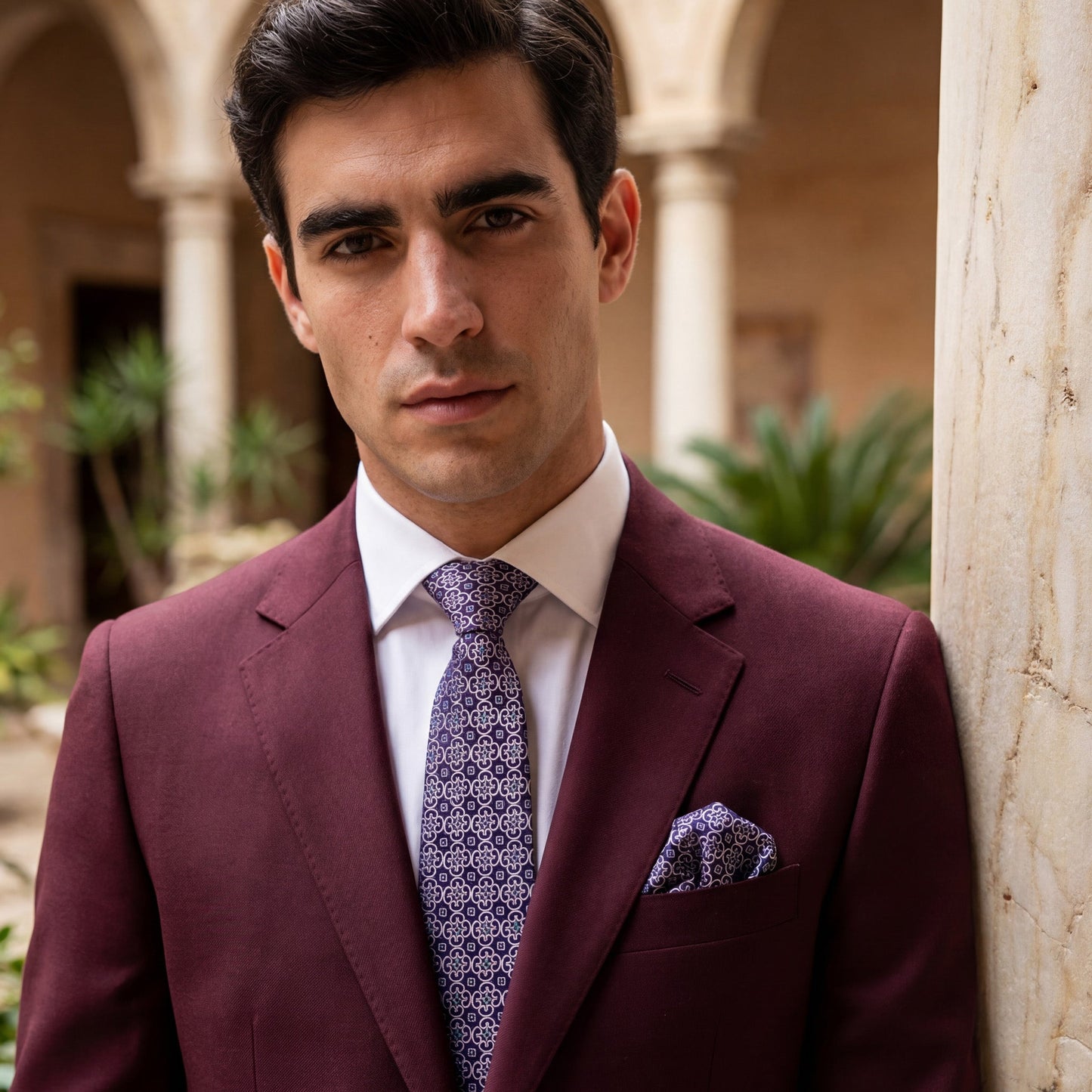 Monza · conjunto de corbata estilo italiano morado con pañuelo de bolsillo, gemelos y pasador de corbata