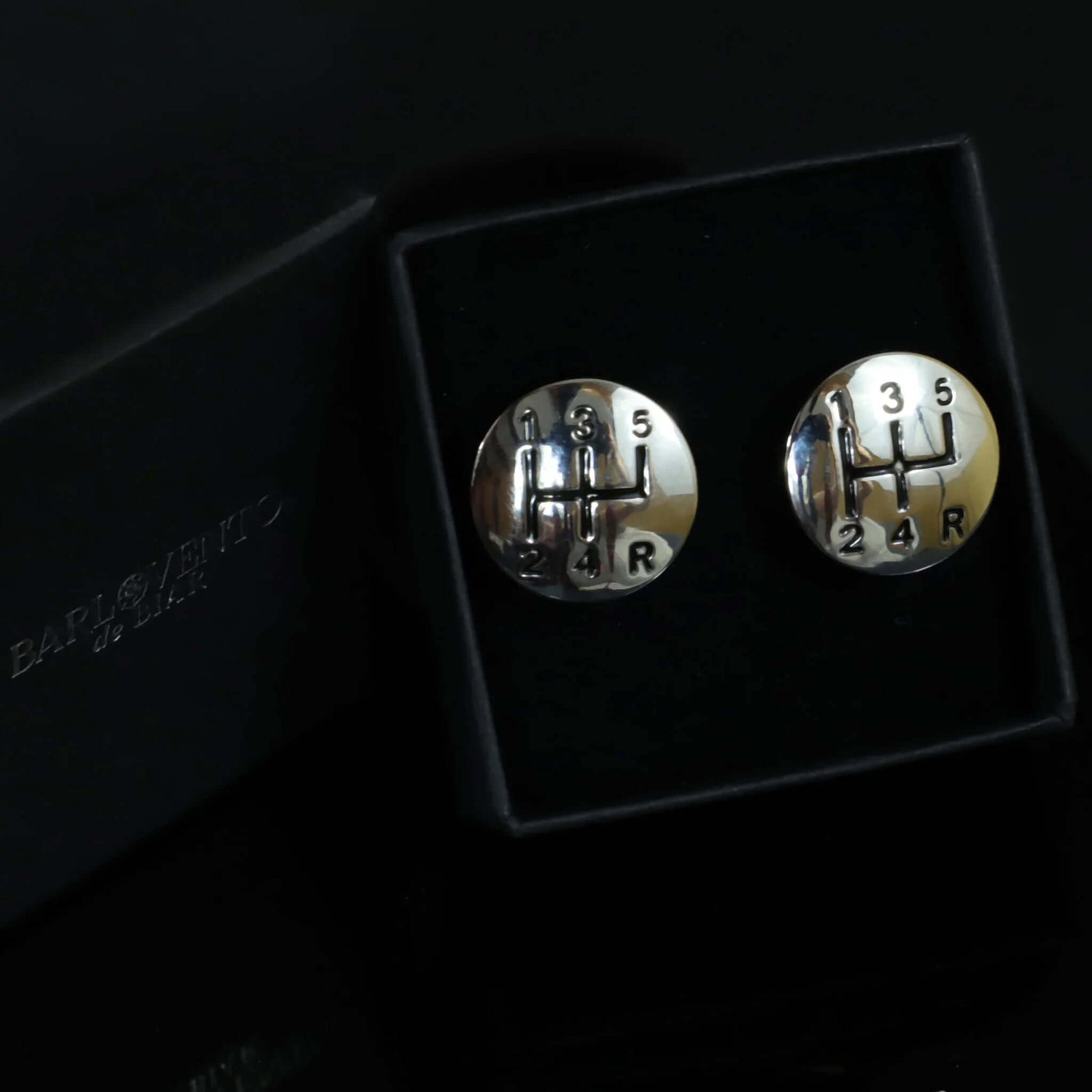 Gemelos para amantes de los coches, gemelos plateados en forma de palanca de cambios.