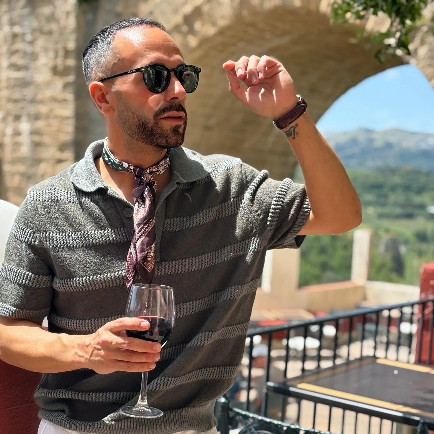 Peñarronda · gafas de sol negras con lentes polarizadas verdes