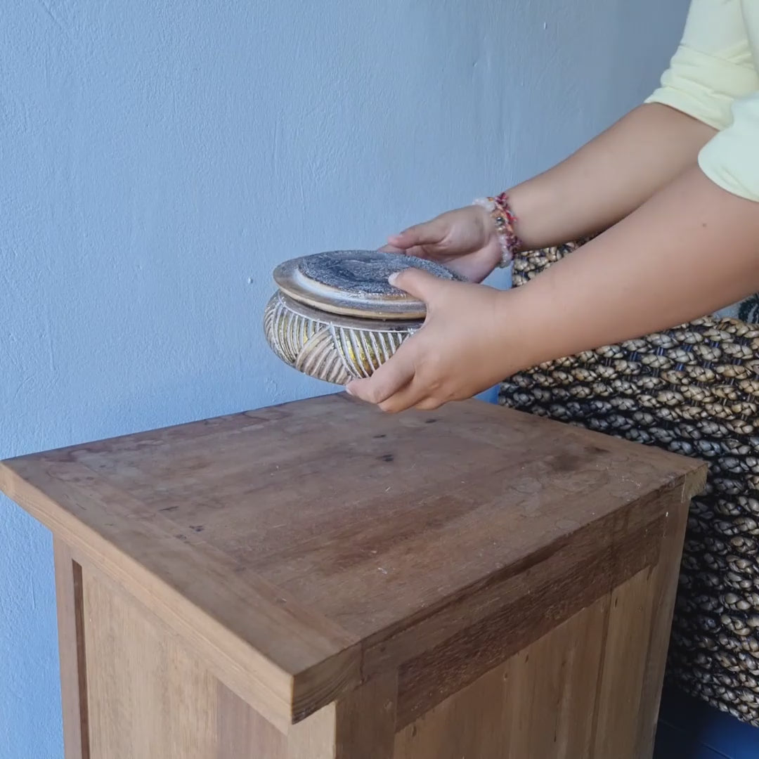 Video: Wholesale Turkish Style Sweet Holders Gold Natural Sweet Jar Trim