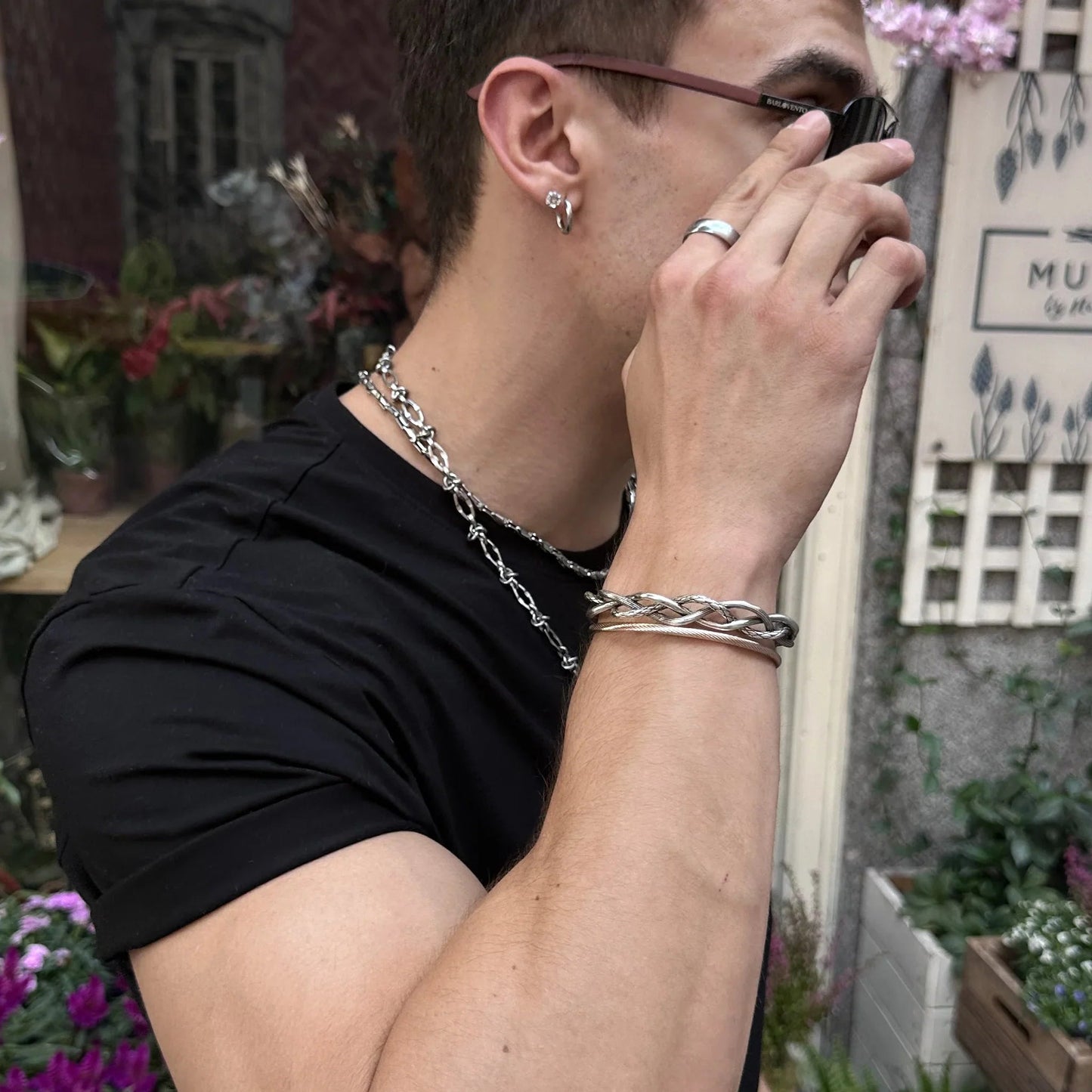 Pulsera Trazo · Pulsera rígida trenzada abierta