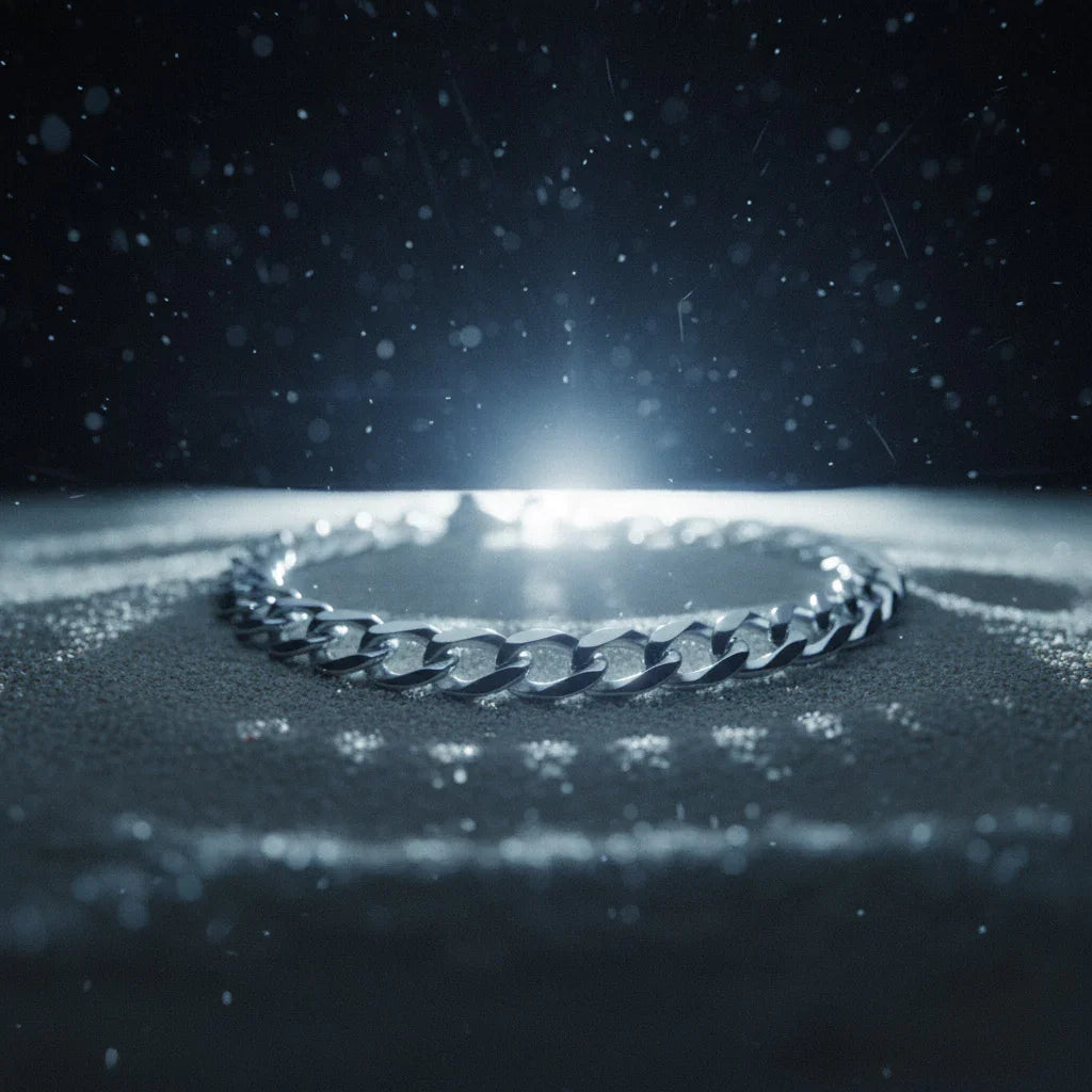 Pulsera Tucana · Cadena de eslabones cubanos de plata de ley 925 bañada en platino
