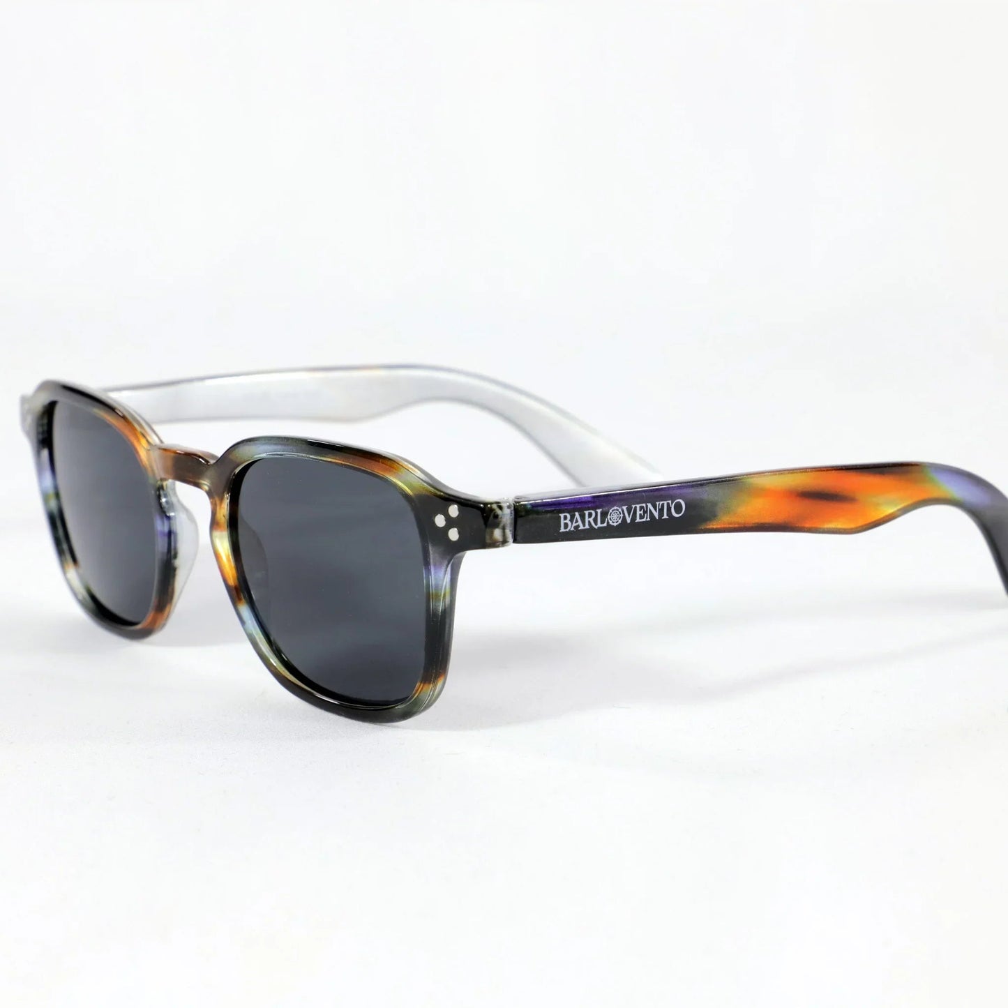 Savinosa · gafas de sol redondas marrones y cristalinas