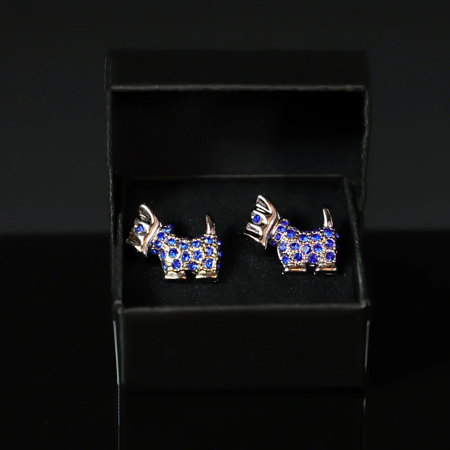 Sirio · gemelos con forma de perro