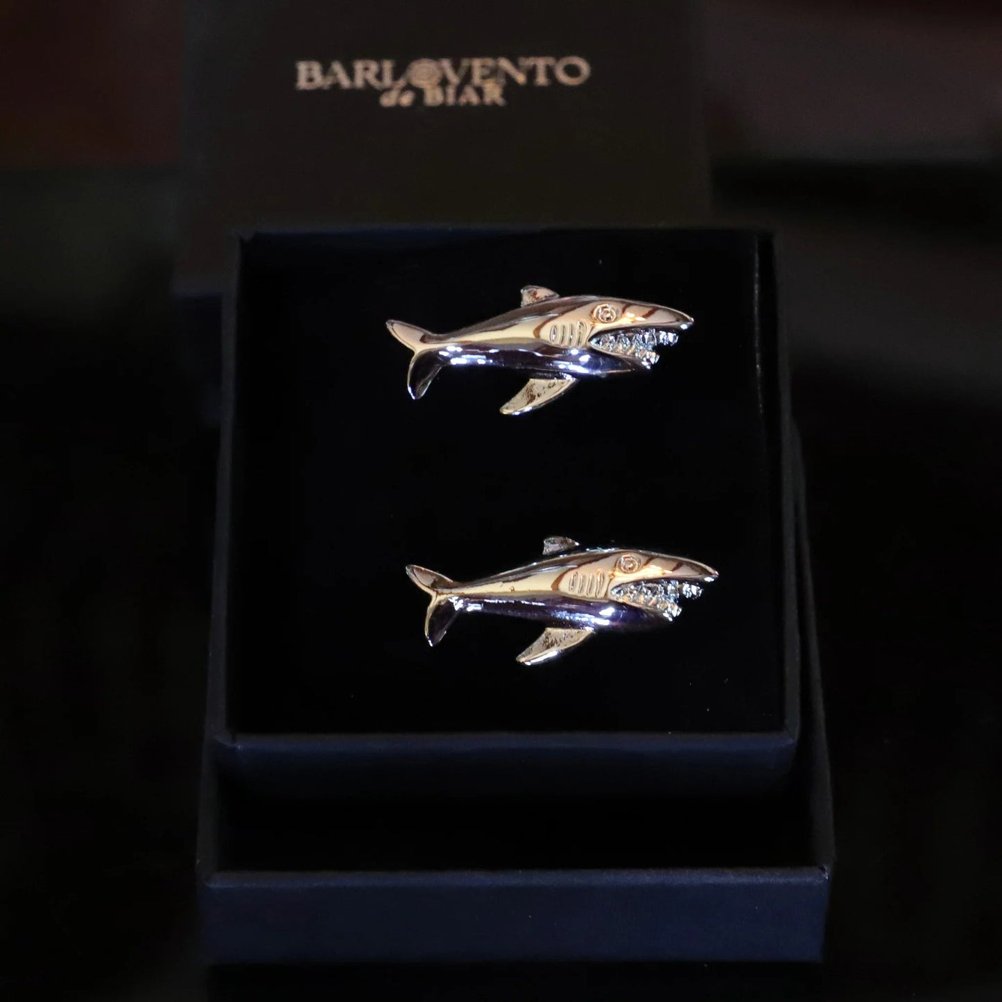 Tiburones · gemelos para amantes de los tiburones