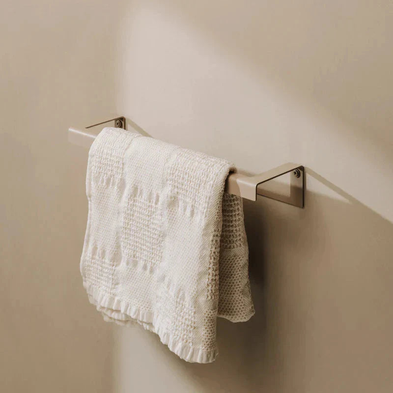Toallero de pared en acero inoxidable individual o doble