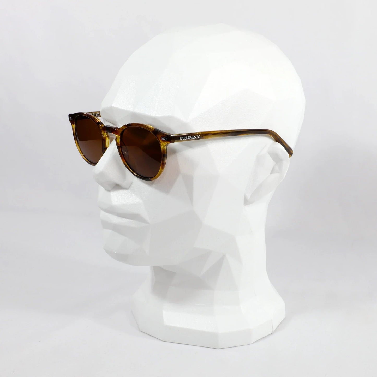 Torimbia · gafas de sol redondas de color naranja cristal con lentes marrones