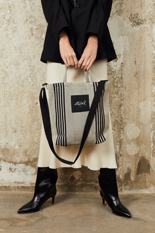 Tote bag cruzada sarga de burgos negro