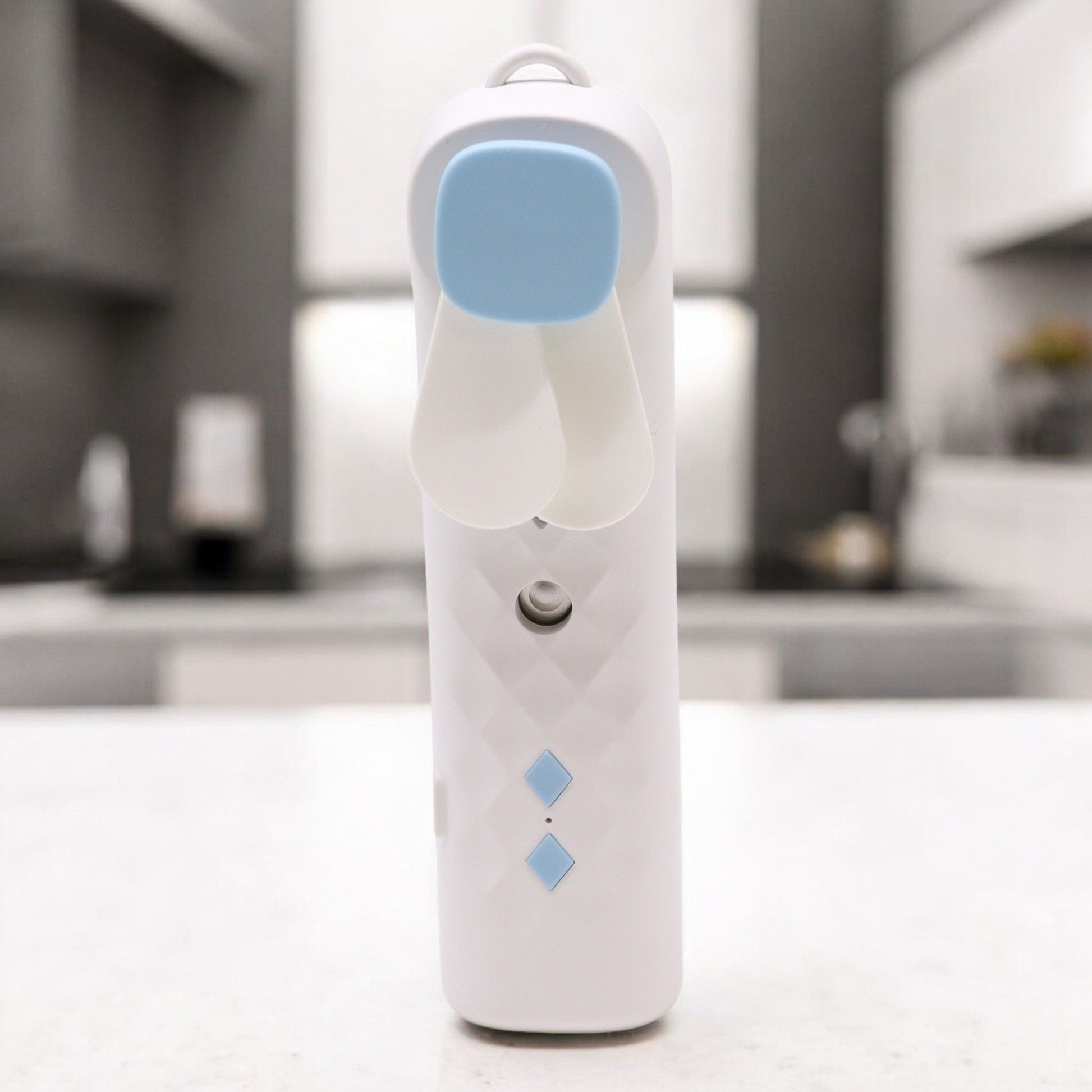 ventilador y pulverizador facial nano mist blanco